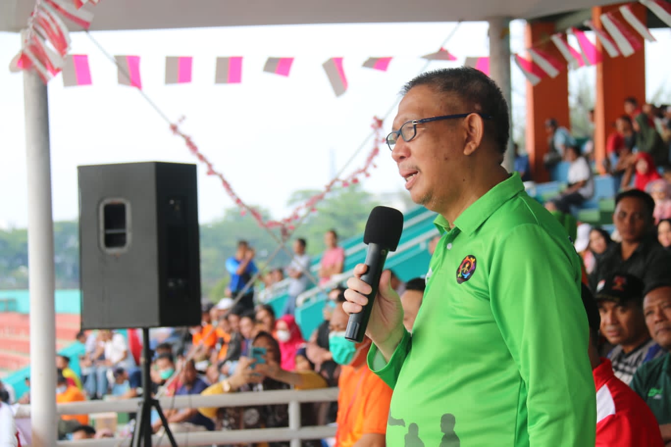 Gubernur Kalbar Persilahkan Masyarakat yang Mau Berjualan di GOR: Saya Tidak Anti PKL, Asal..