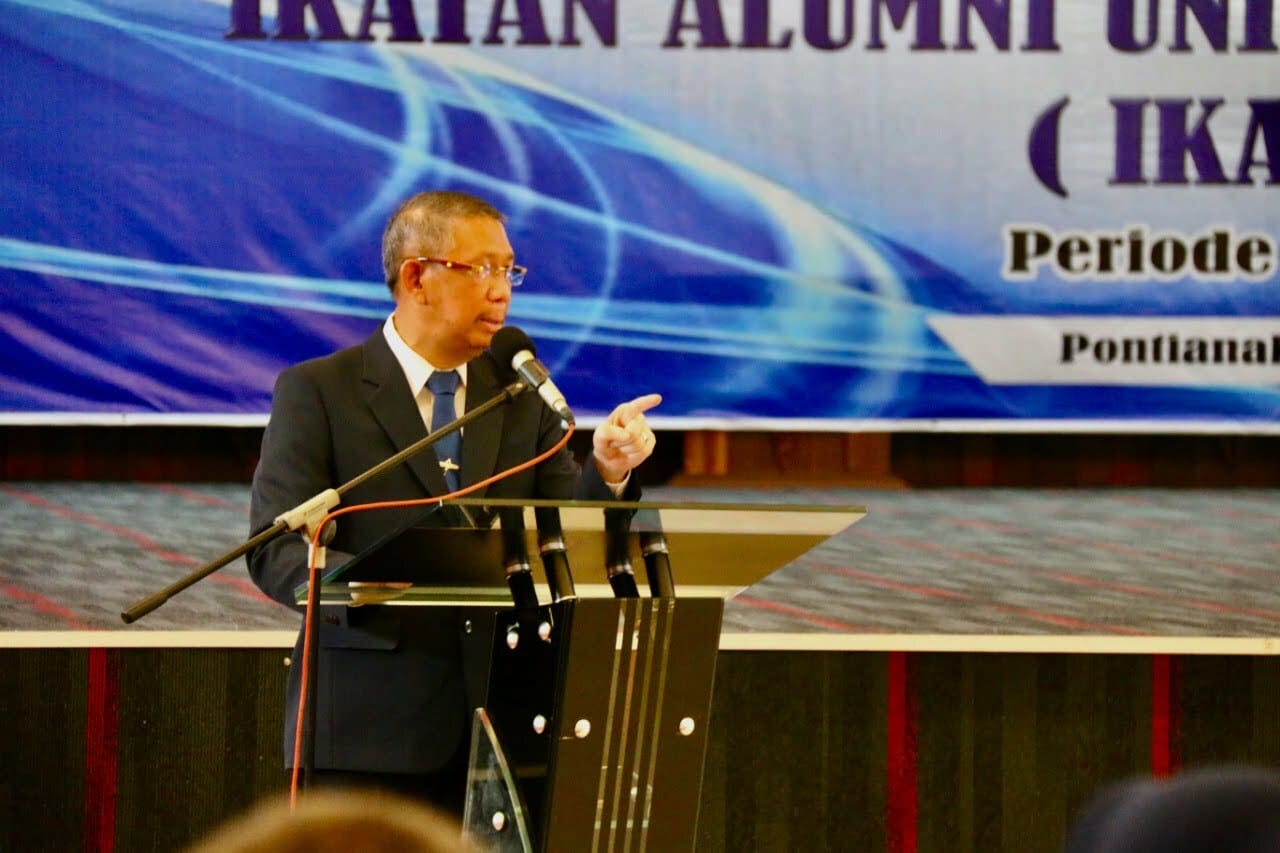 Kukuhkan Pengurus IKA Untan Periode 2022-2027, Sutarmidji: Akademisi Berperan Penting Dorong Laju Pembangunan
