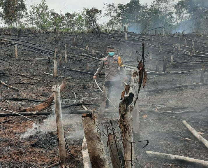Polsek Menukung Lakukan Ground Check Hot Spot di Desa Laman Mumbung