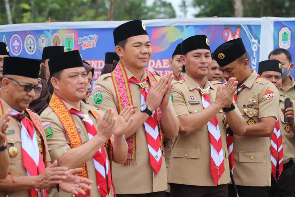 Bupati Kapuas Hulu Hadiri Kemah Bakti Provinsi Kalbar di Bumi Perkemahan Rimba Laung