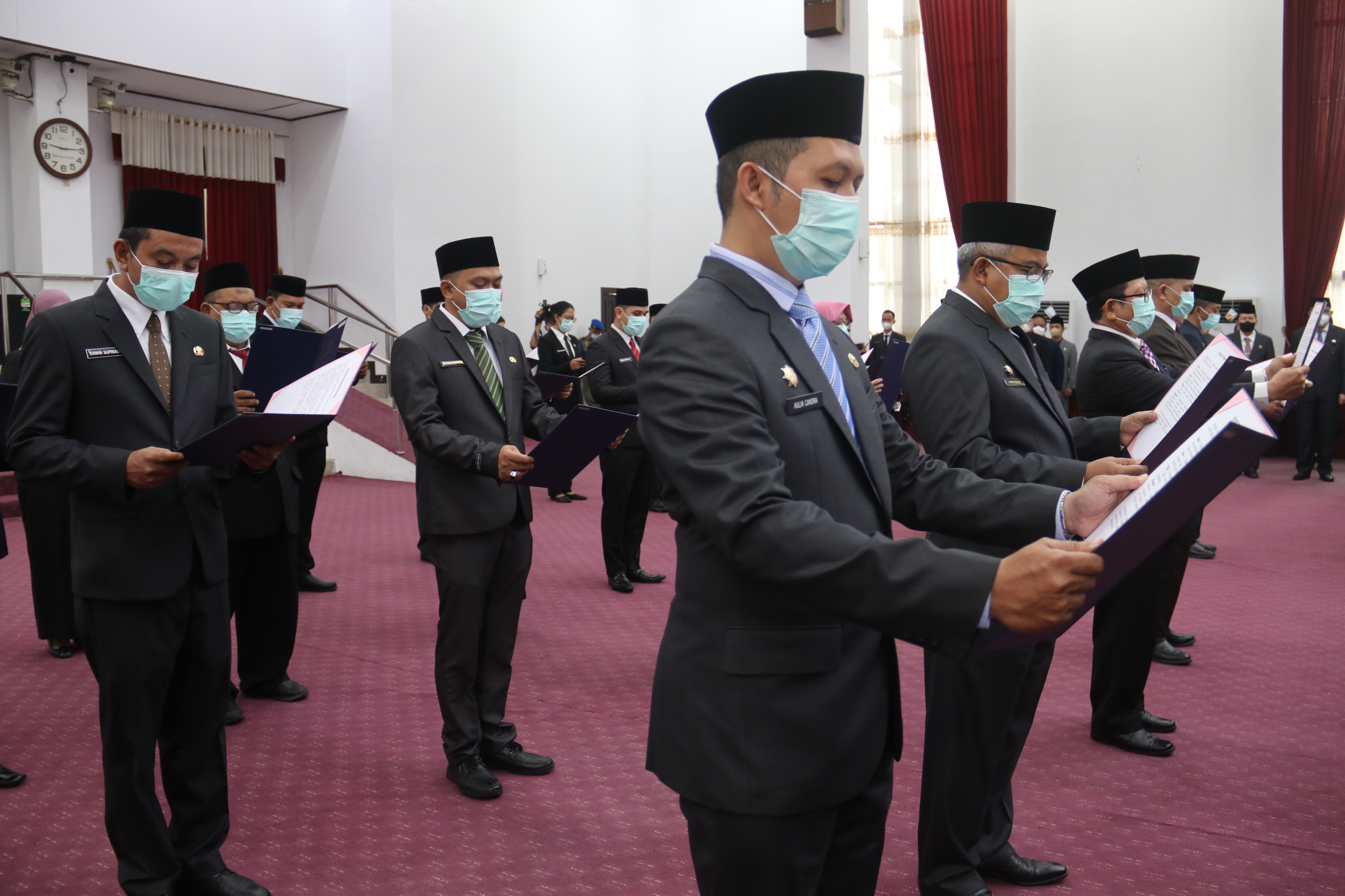 Lantik 28 Pejabat, Sutarmidji Tegaskan Jabatan Bukan untuk Gagah-gagahan 