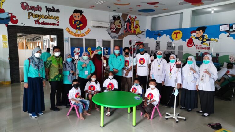 Kadis Kesehatan Kalbar Kunjungi Rumah Thalasemia di RSUD Dr Soedarso