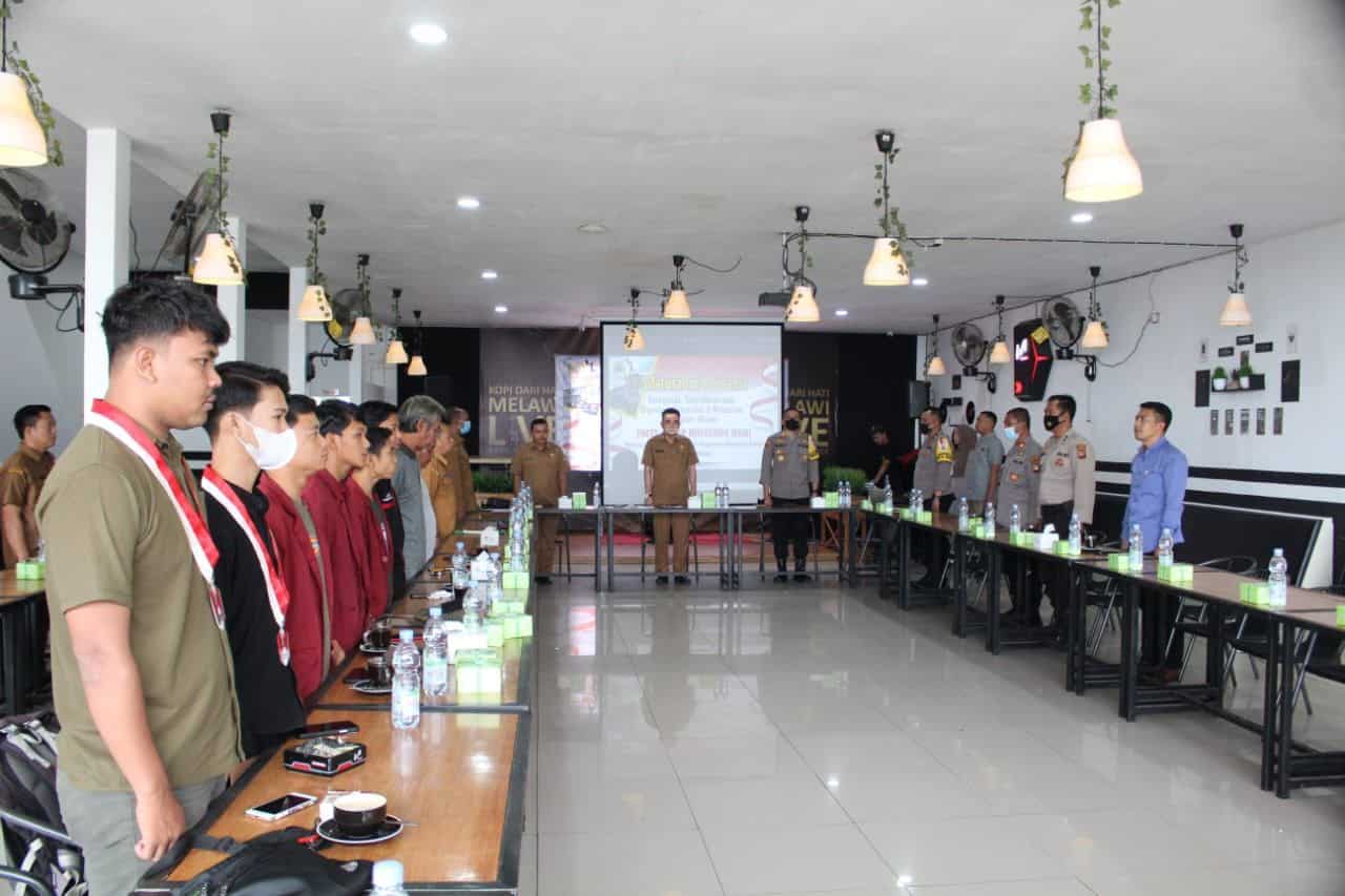 Diskumdag Melawi Gelar Diskusi Publik Sikapi Kenaikan BBM