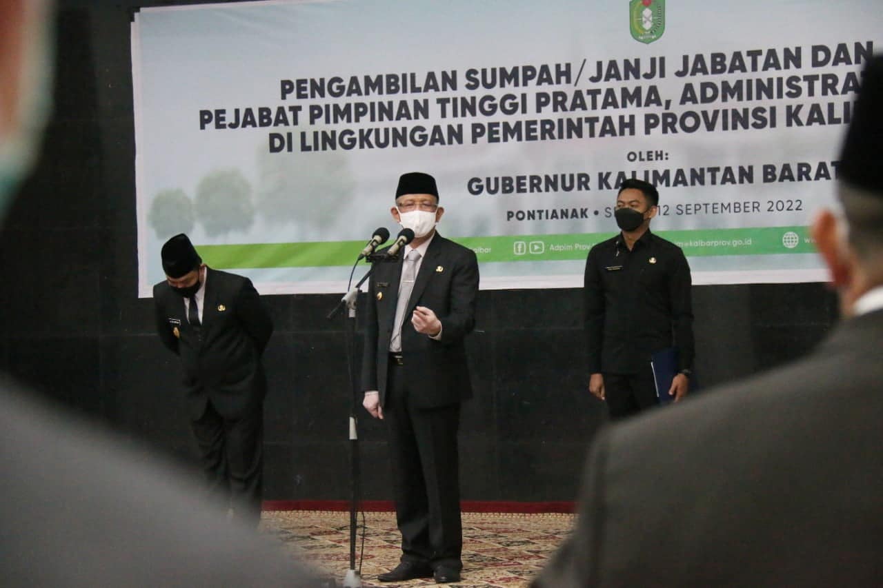 Gubernur Kalbar Minta Kepala Dinas PUPR yang Baru Segera Lakukan Pembenahan Internal