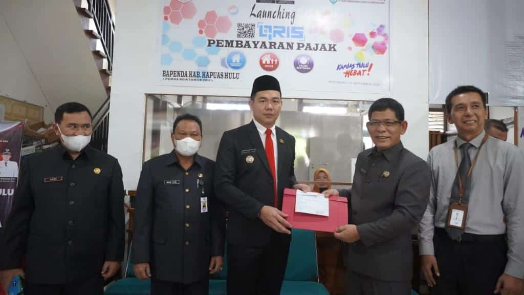 Bupati Kapuas Hulu Hadiri Launching Aplikasi QRIS Pembayaran Pajak