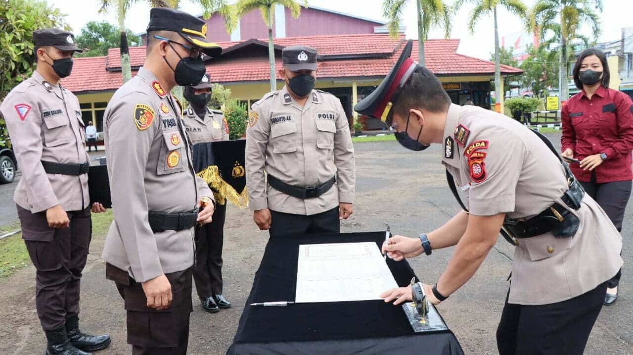 Kapolres Ketapang Pimpin Sertijab Sejumlah Pejabat