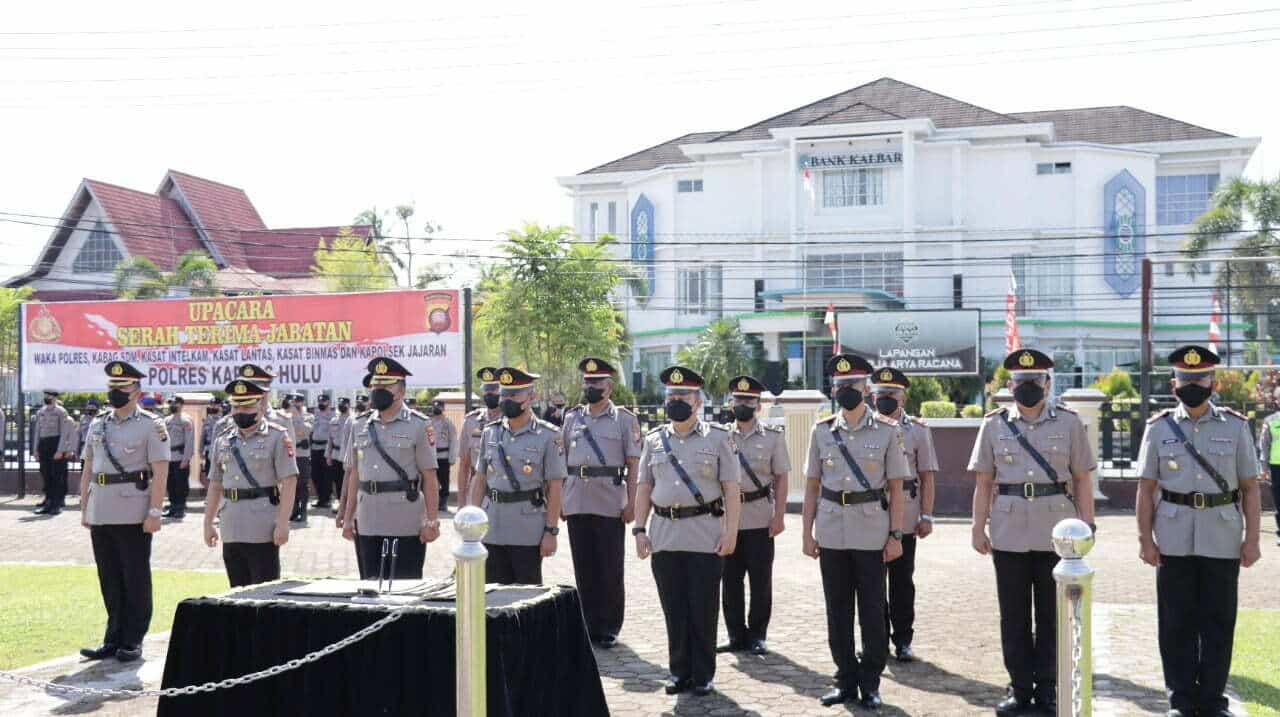 Pimpin Sertijab Sejumlah Pejabat Polres Kapuas Hulu, Ini Arahan Kapolres France