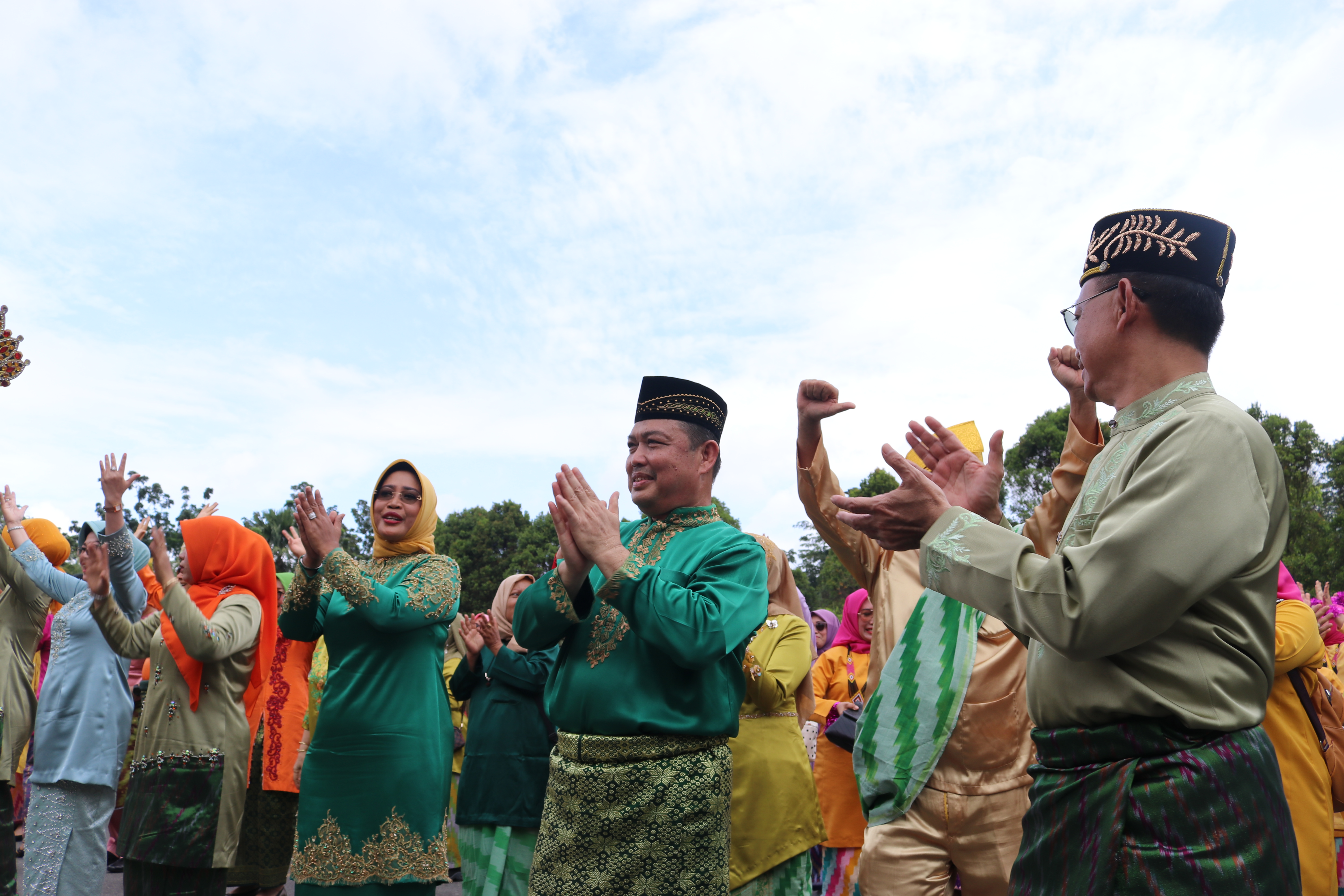 Wagub Kalbar dan Istri Serasi Hadiri Puncak Peringatan Hari Jadi ke-251 Kota Pontianak