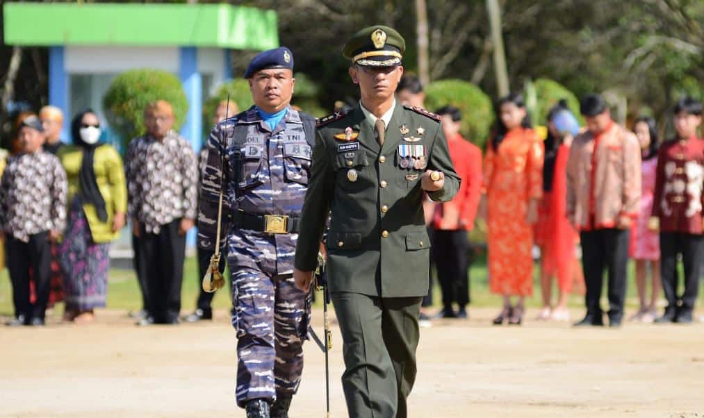 Upacara HUT TNI ke-77 di Ketapang Berlangsung Khidmat