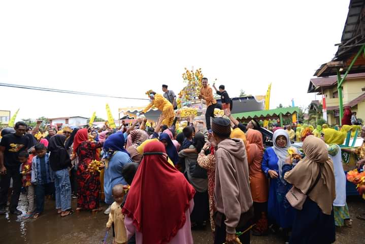 Dukung Pelestarian Adat dan Budaya Bangsa, Ketua DPRD Ketapang Hadiri Pagelaran Adat Budaya Melayu Ketapang