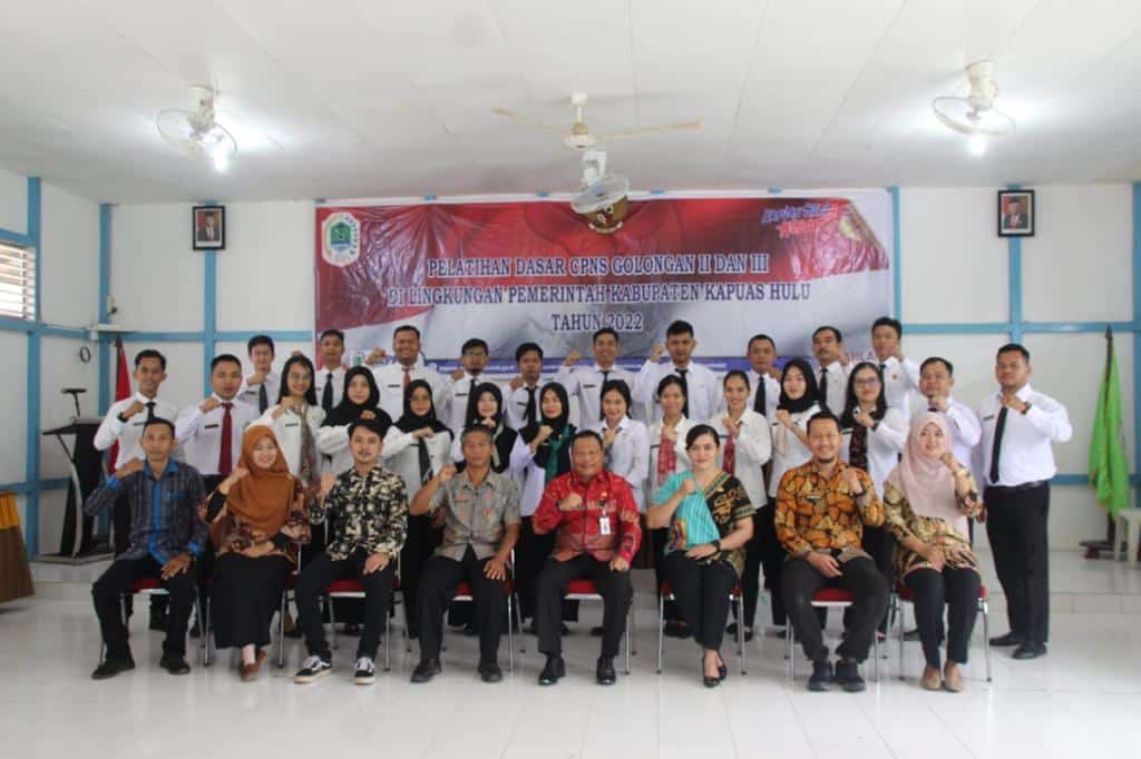 Sekda Kapuas Hulu Hadiri Penutupan Latsar CPNS Golongan III Gelombang II Angkatan 153