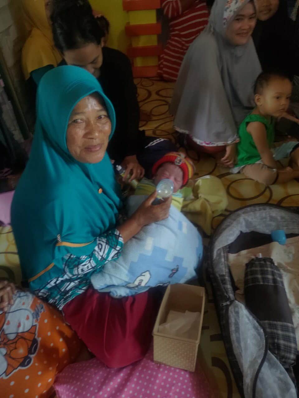 Geger! Bayi Dibuang di Semak Belukar Teluk Pakedai