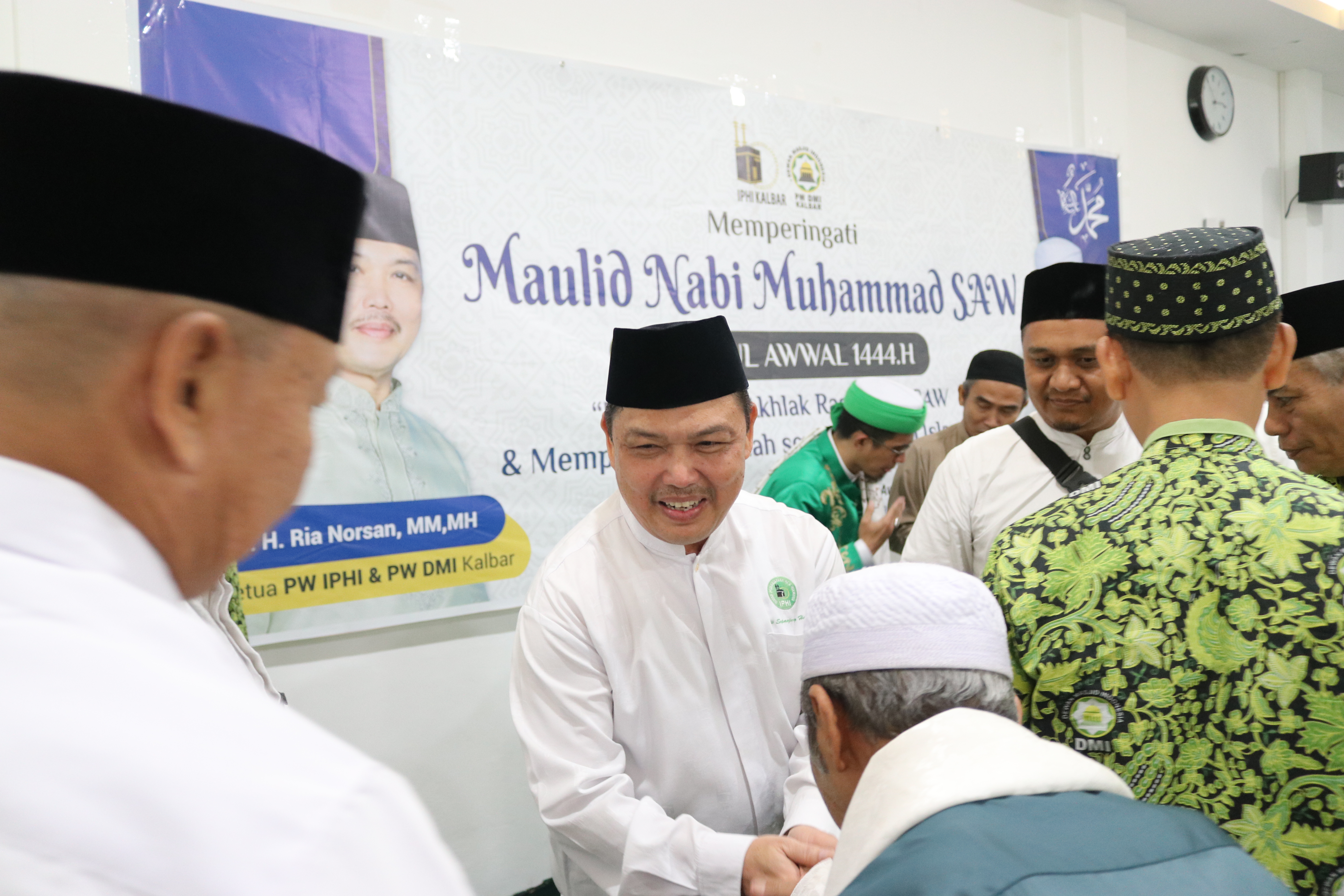 Gelar Peringatan Maulid Nabi Muhammad di Rumah Dinas, Wagub Kalbar Ajak Masyarakat Muslim Teladani Rasulullah