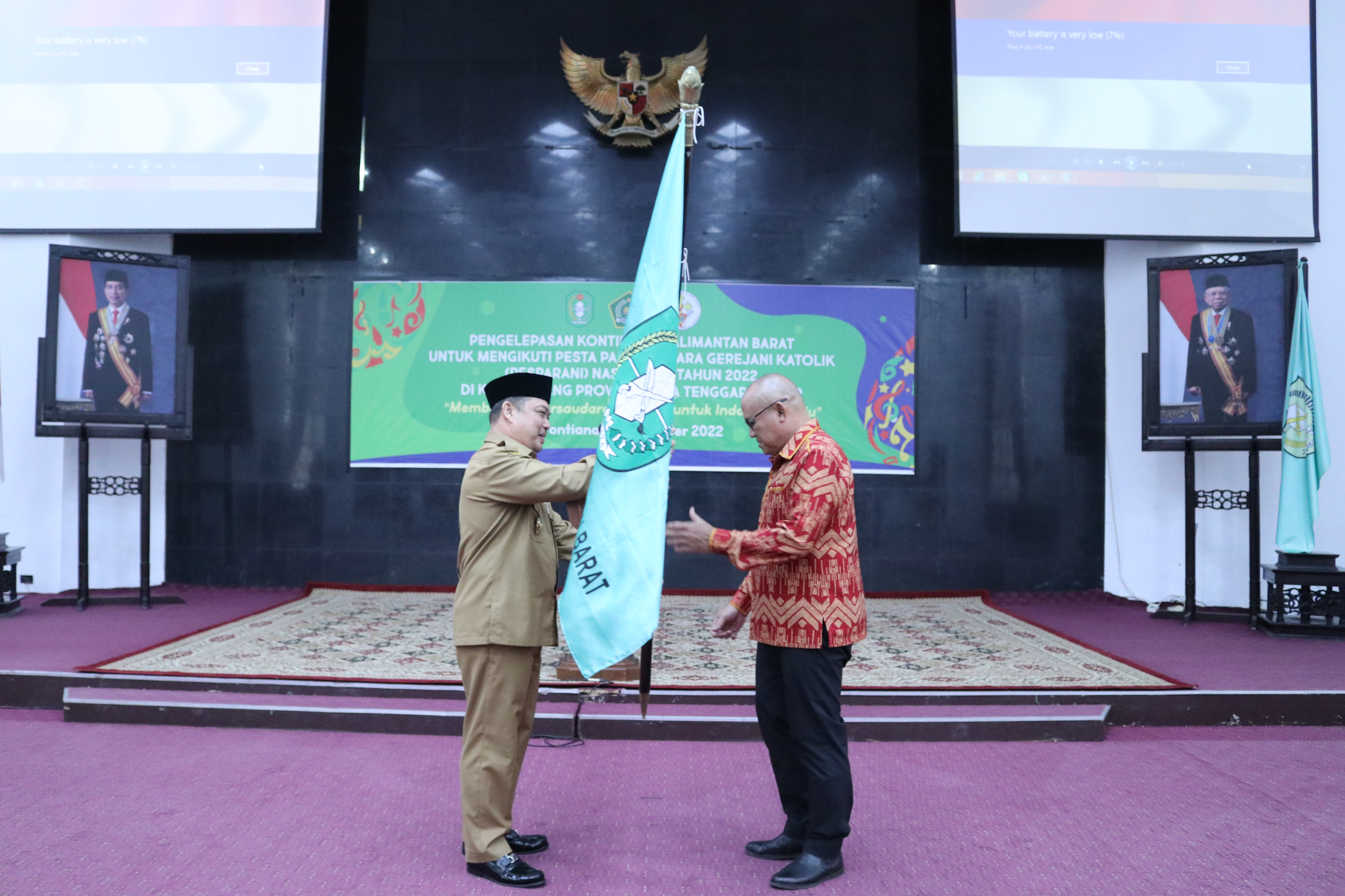 Wagub Lepas Kontingen Pesparani Kalbar: Optimis Torehkan Prestasi di Nasional