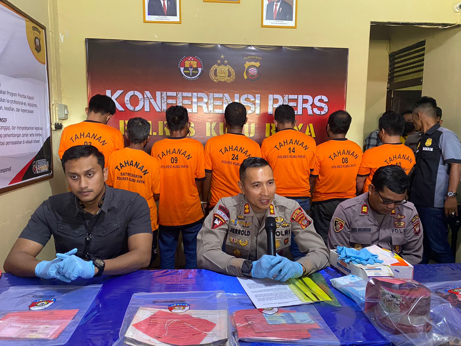 Polsek Sungai Kakap Tangkap Panitia Judi Sabung Ayam dan Kolok-kolok