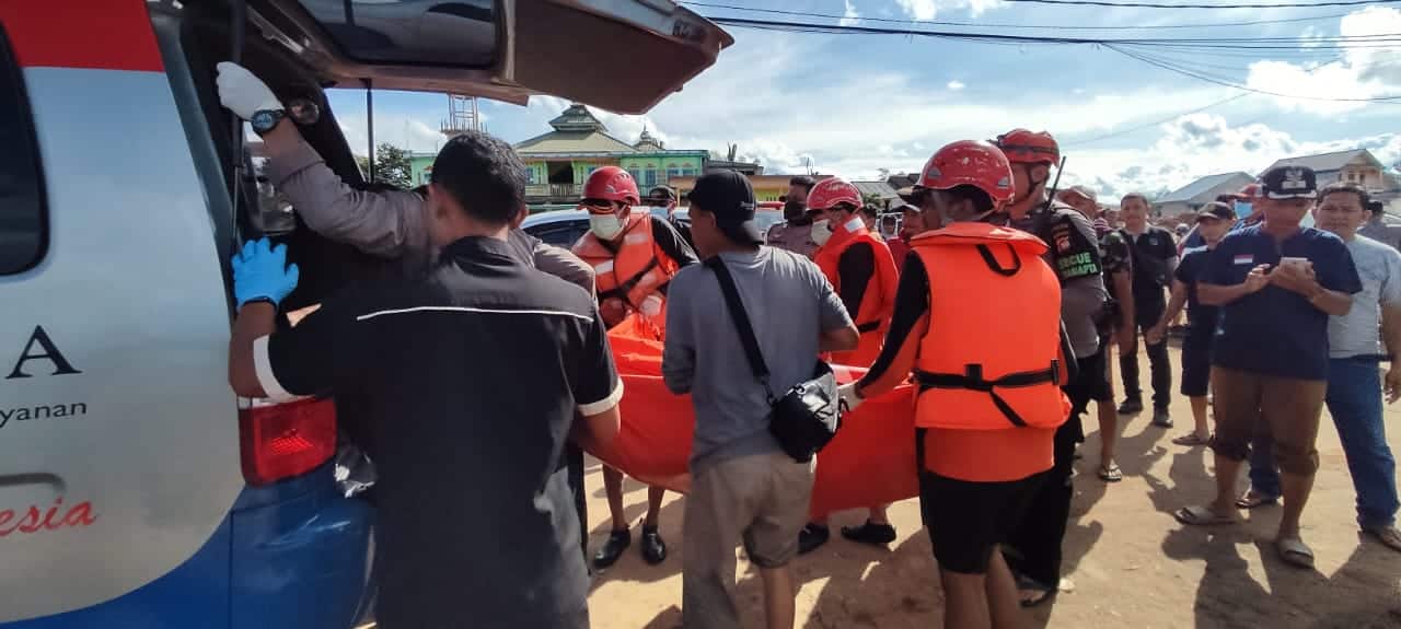 Tenggelam Saat Menyeberang di Sungai Sekadau, Syahrul Maulana Ditemukan Meninggal Dunia