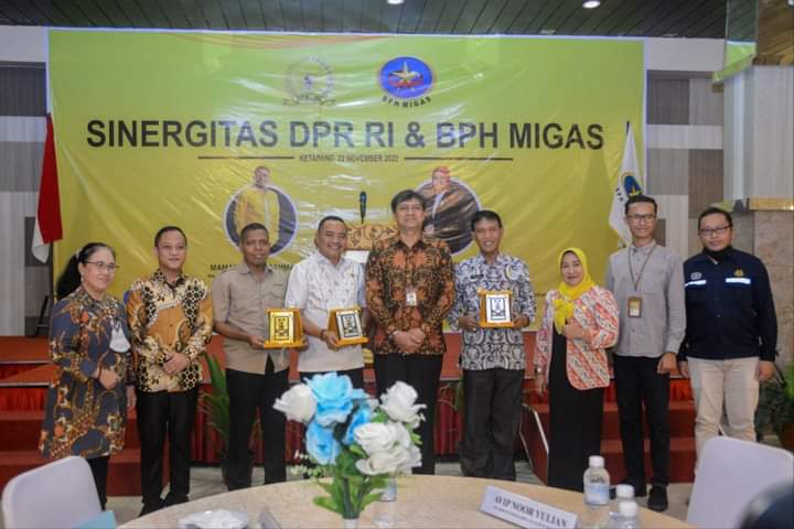 Hadir Sosialisasi Kinerja BPH Migas, Wabup Farhan Harap Ini Jadi Masukan dan Aspirasi Terkait Penyaluran BBM di Ketapang