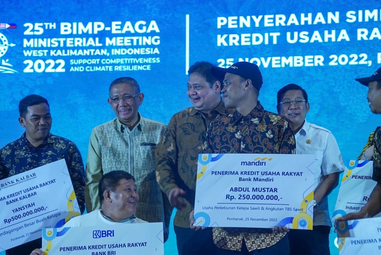 Dari Kalbar, Menko Airlangga Pimpin Rakortas TPID, Antisipasi Lonjakan Jelang Nataru 2022-2023