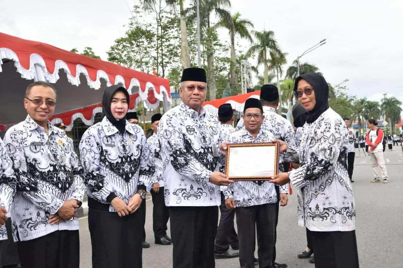 Pemerintah Targetkan 1 Juta Guru Honorer Diangkat Jadi ASN PPPK