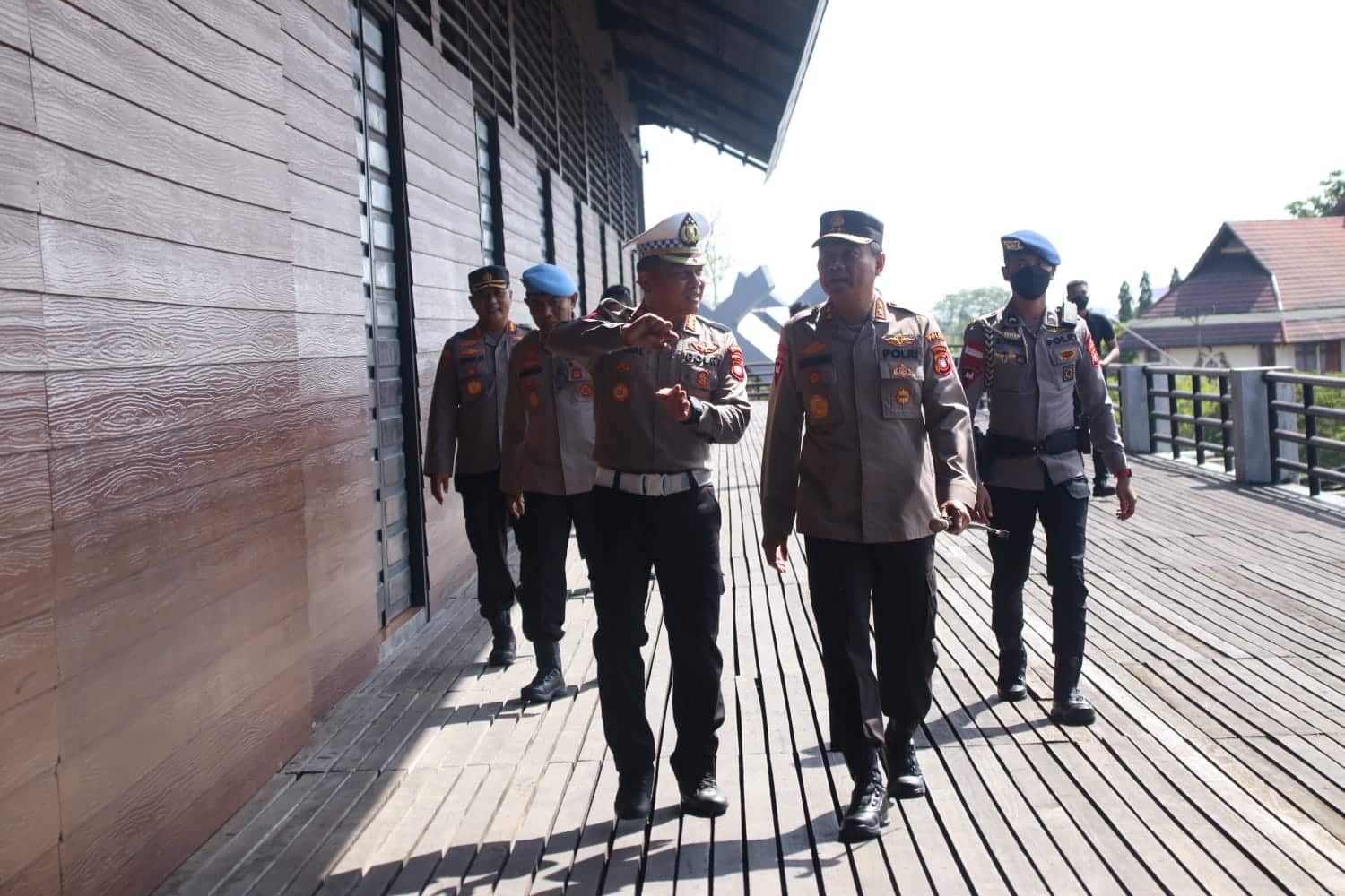 Kapolda Kalbar Cek Kesiapan Pengamanan Kunjungan Presiden Jokowi di Rumah Radakng