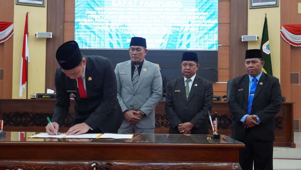 Eksekutif-Legislatif Kapuas Hulu Setujui APBD Tahun Anggaran 2023 