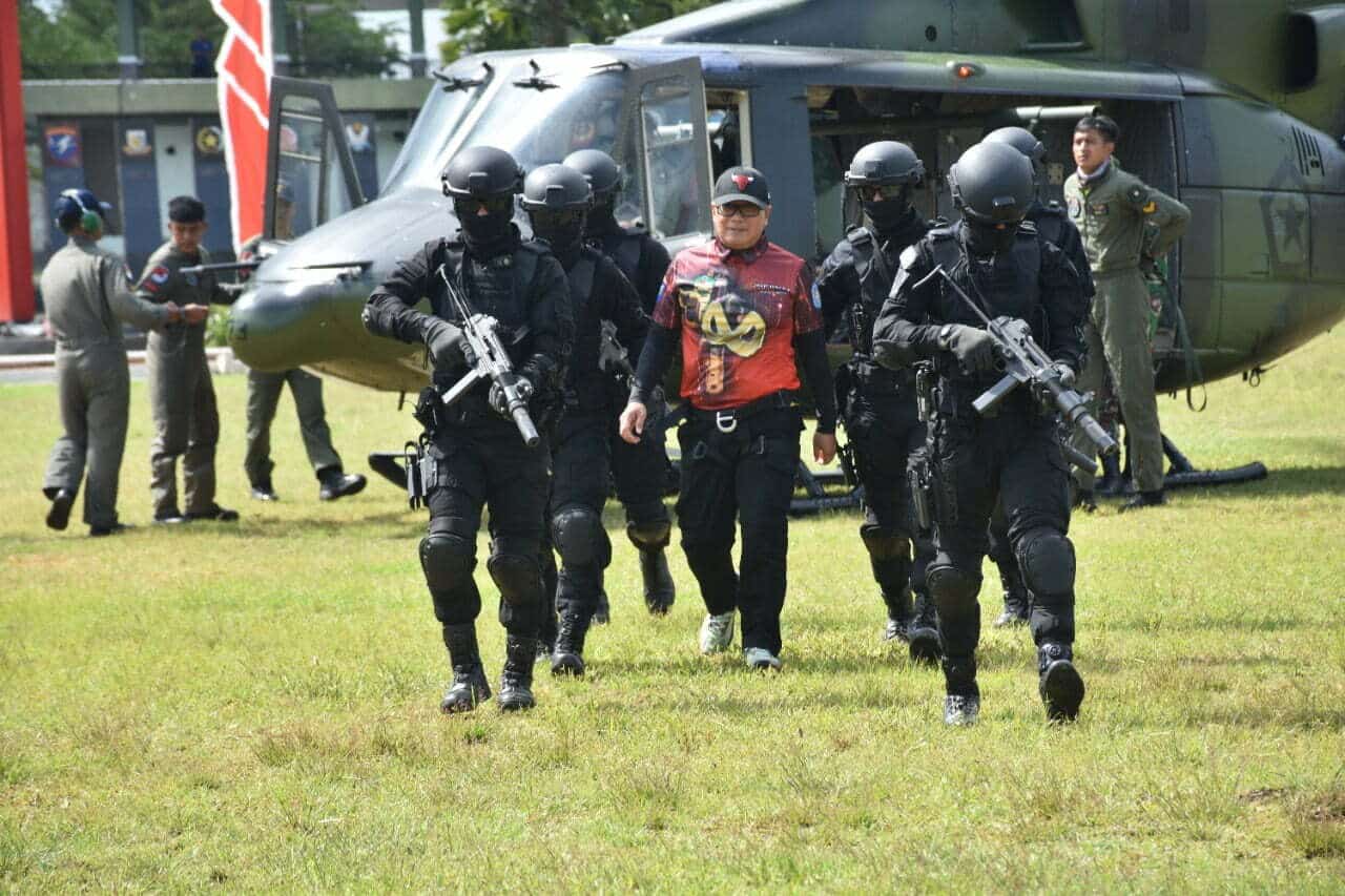 Wabup Sujiwo "Disandera" Kelompok Teroris, Prajurit TNI Datang Menyelamatkan