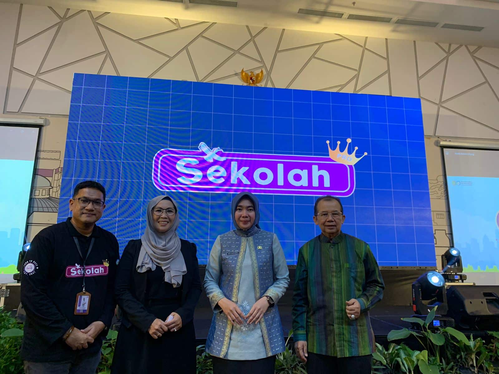 Disdikbud Kalbar Luncurkan Aplikasi "Sekolah Pro", Apa Itu?