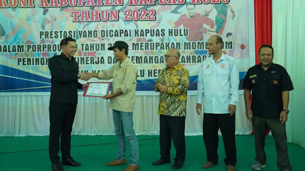Bupati Fransiskus Diaan Apresiasi Keberhasilan Kontingen Kapuas Hulu di Porprov XIII