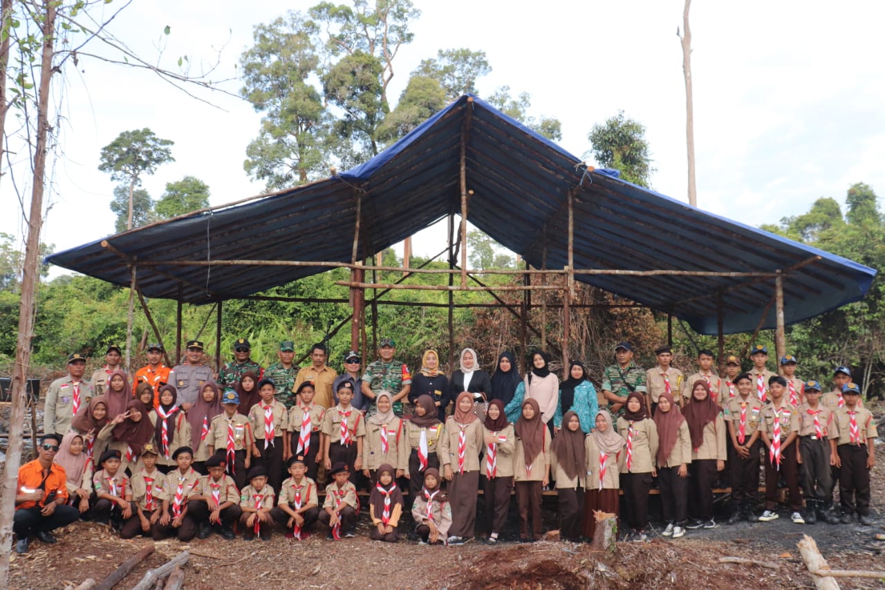 Kunker ke Desa Ujung Said, Ini yang Disampaikan Dandim 1206 Putussibau