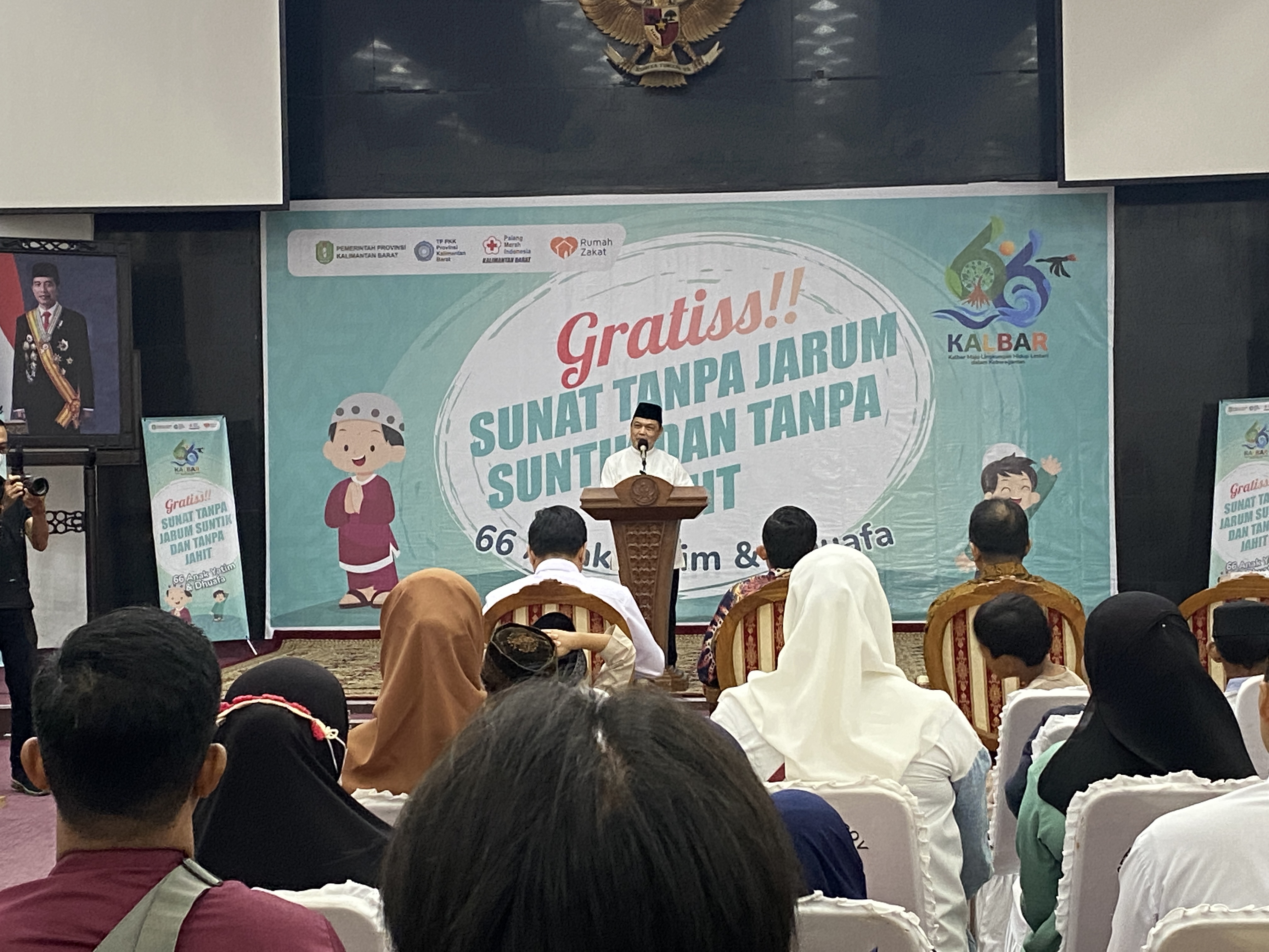 Semarakkan HUT Pemprov ke-66, Wagub Apresiasi Rumah Zakat Kalbar Gelar Khitanan Massal