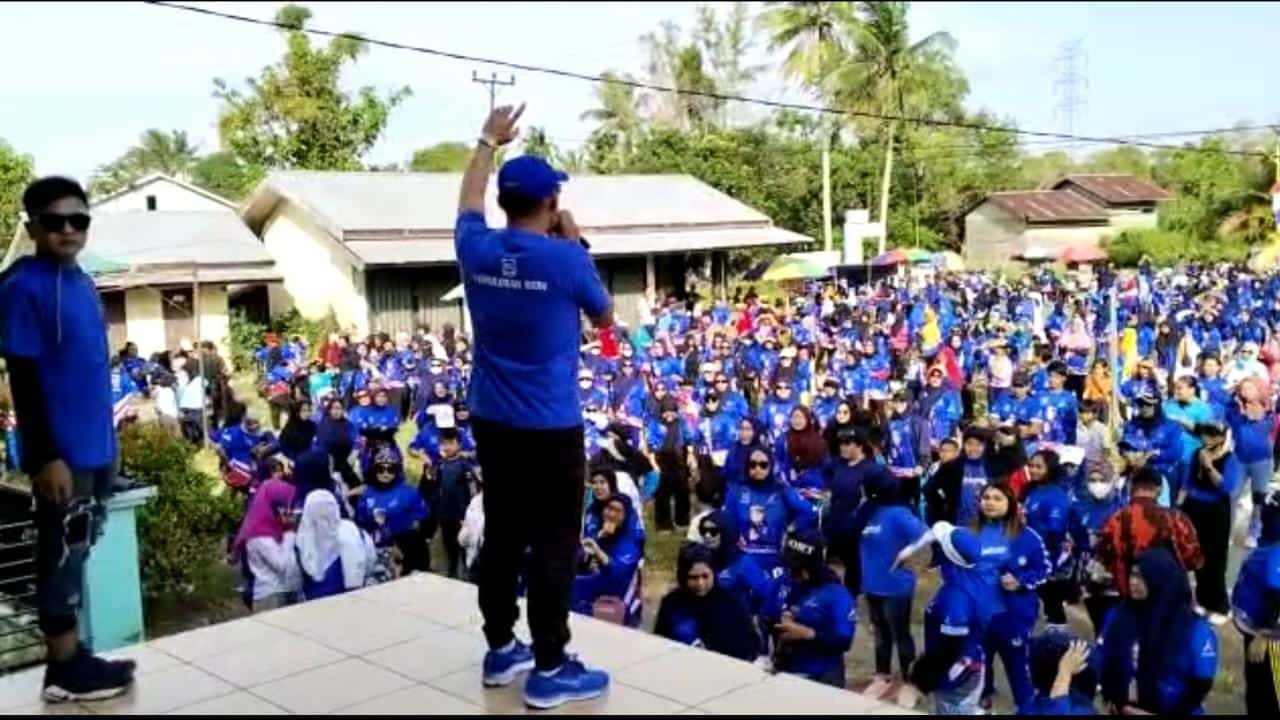 Sambut Tahun Baru 2023, Peduloran Rion Sardi Gelar Senam Massal di Muara Pawan