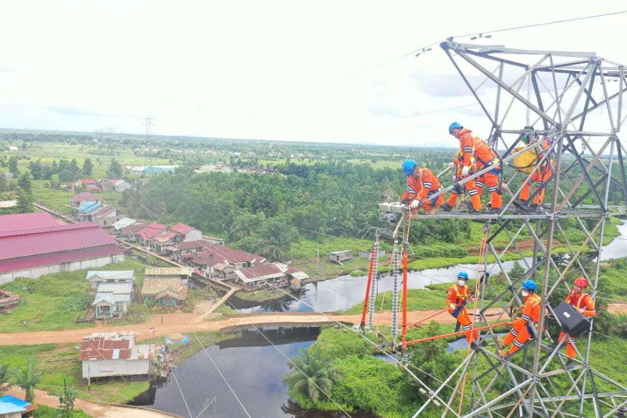 PLN Tingkatkan Keandalan Listrik di Kalbar Jelang Imlek dan Cap Go Meh 2023
