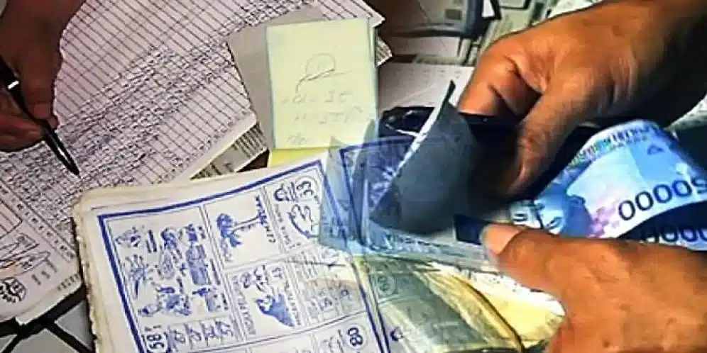 Lagi Rekap Taruhan, Bandar Judi Togel Terminal Siantan Ditangkap