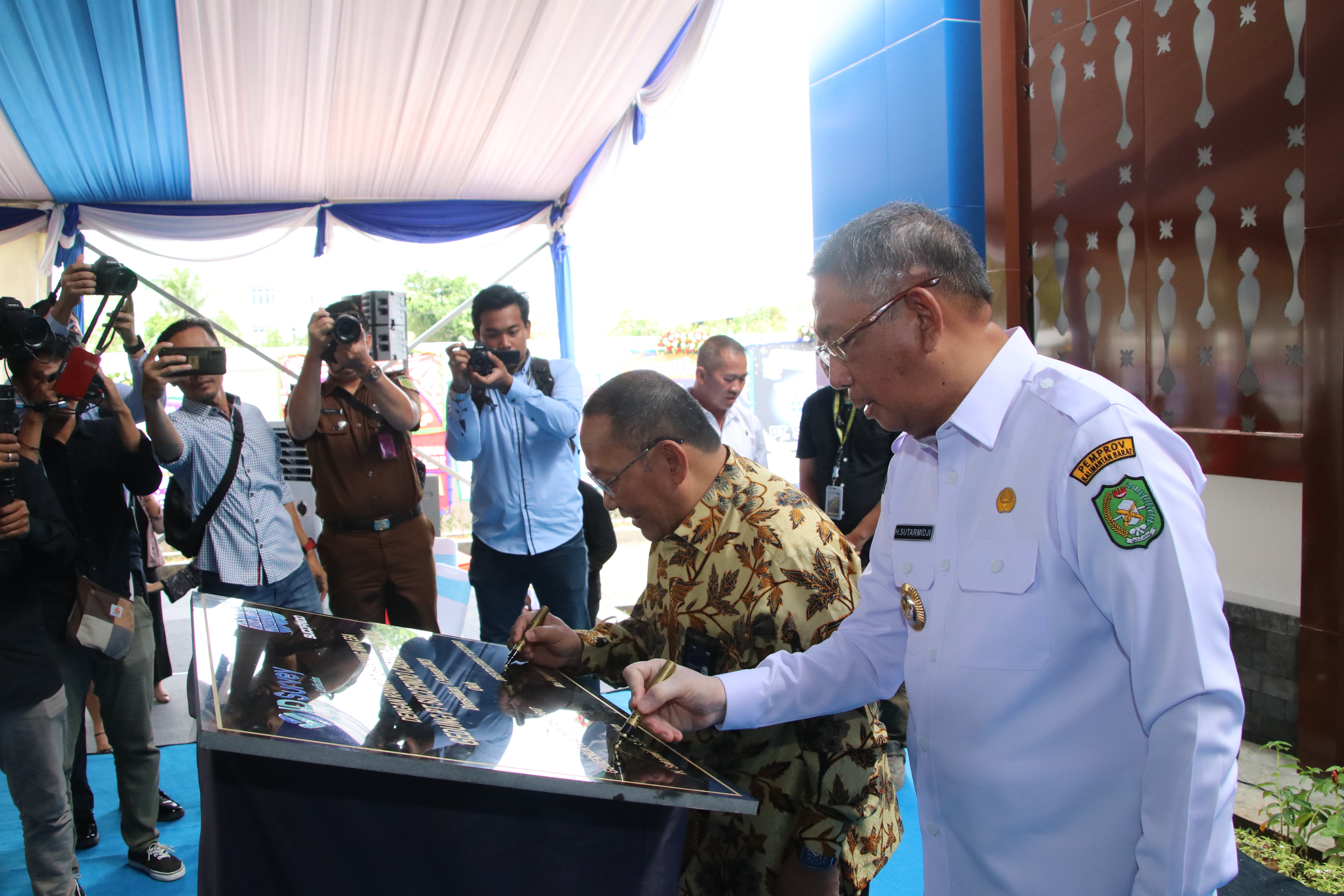 Gubernur Kalbar Resmikan Gedung dan Lab PT Sucofindo Cabang Pontianak