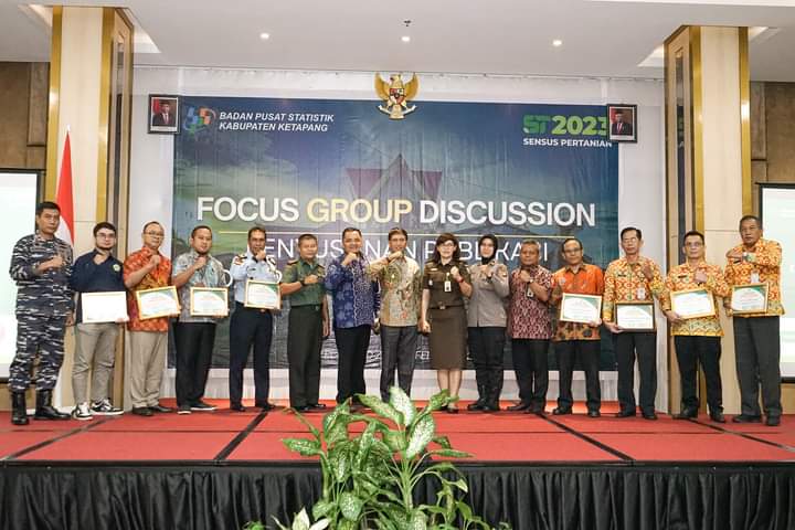 Wakil Bupati Ketapang Buka FGD Penyusunan Publikasi Daerah Dalam Angka 2023