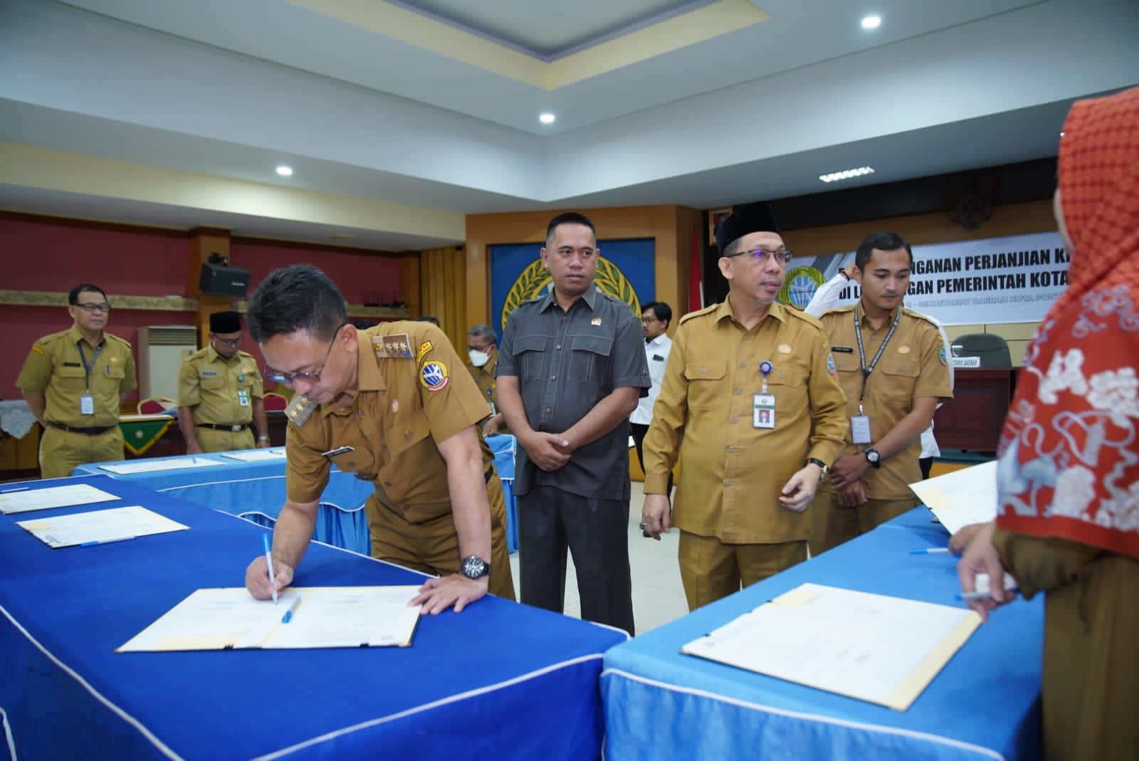Teken Perjanjian Kinerja 2023, Wako Edi Minta OPD Percepat Pelayan