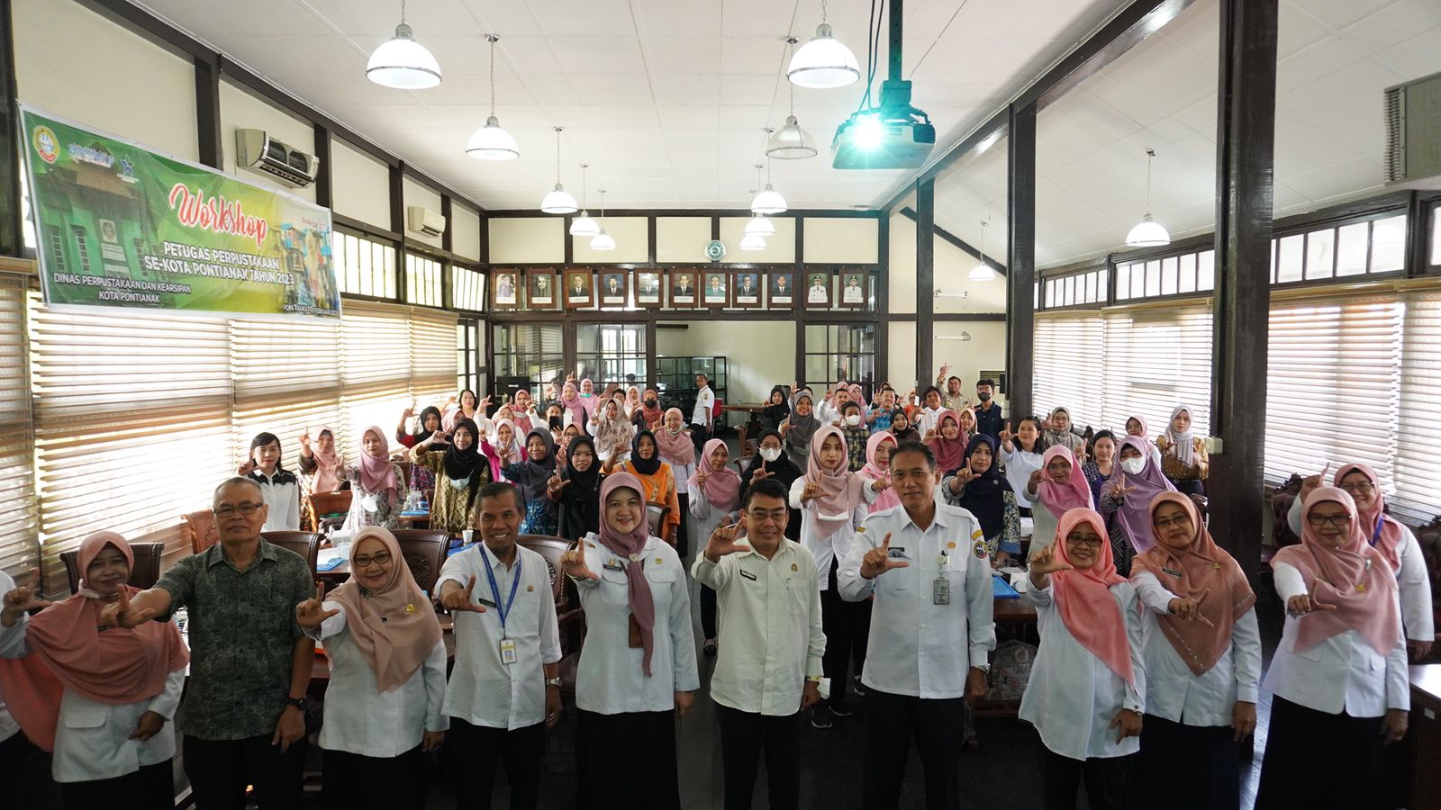 Disperpusip Tingkatkan Kapasitas Tenaga Perpustakaan Pontianak