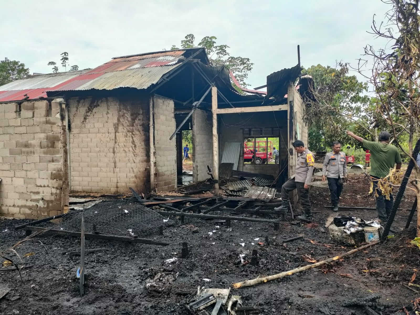 Ditinggal Pergi, Rumah di Dusun Parit Seribu Terbakar