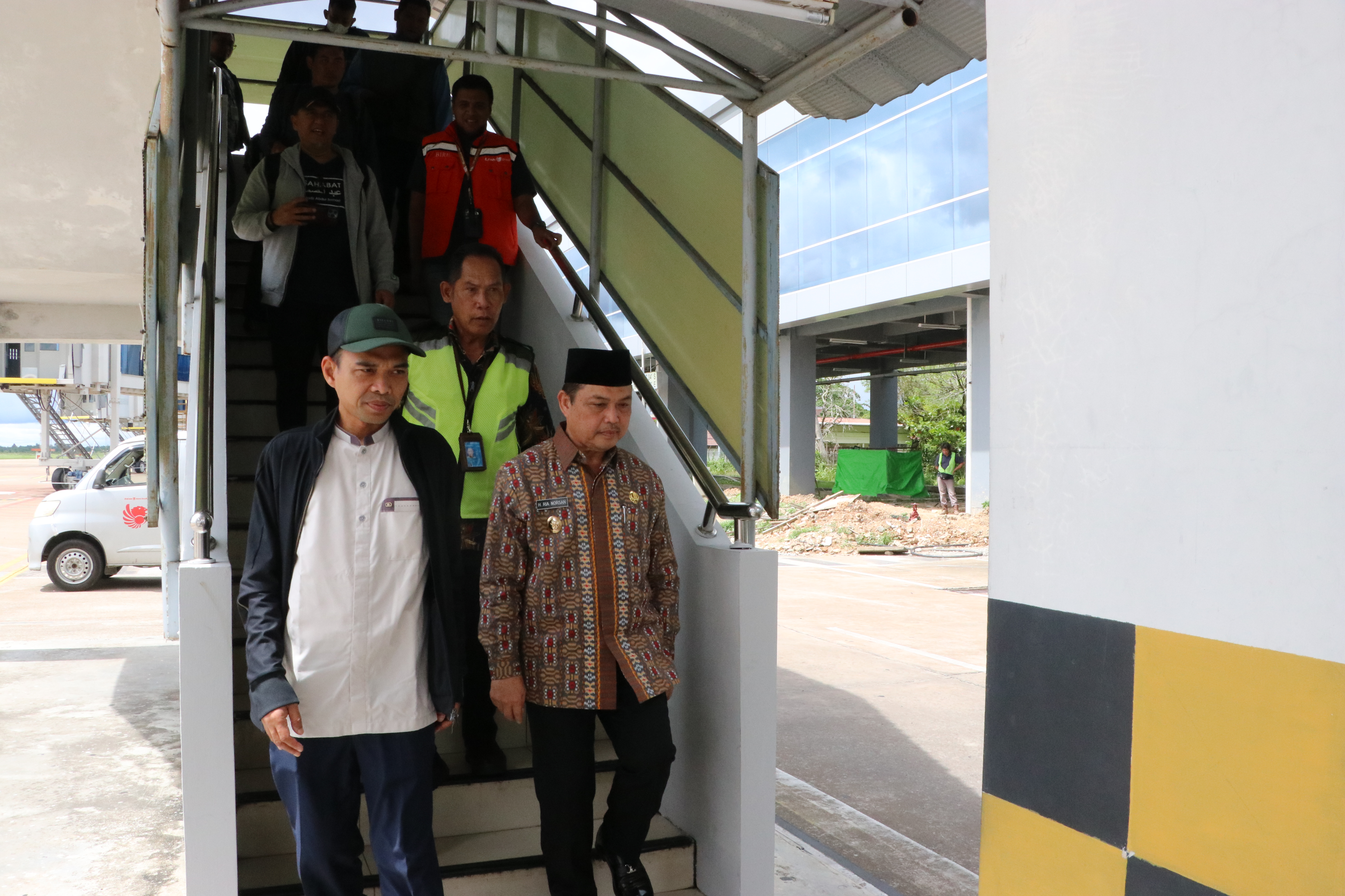 Wagub Kalbar Sambut Kedatangan Ustadz Abdul Somad