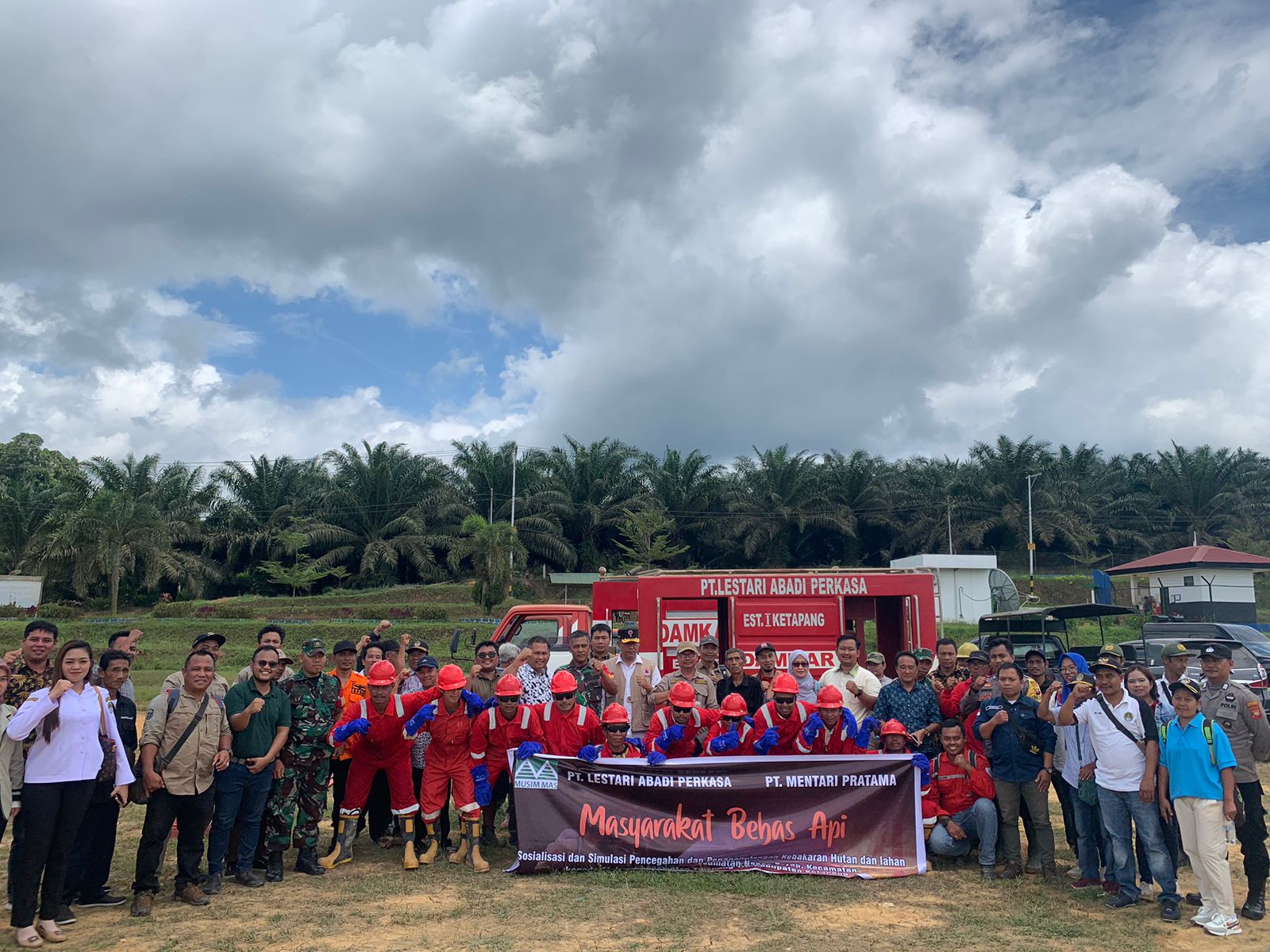 PT LAP dan MP Gelara Sosialisasi Serta Simulasi Penanggulangan Karhutla