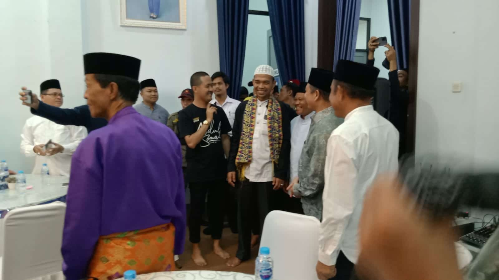 Wabup Kapuas Hulu Sambut Kedatangan Ustadz Abdul Somad 