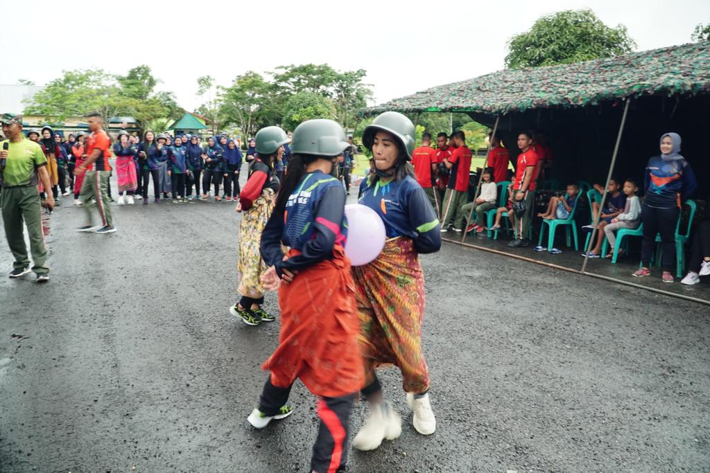 Sambut HUT Persit ke-77 Tahun 2023, Persit KCK Ranting 4 Yonif 644 Gelar Berbagai Perlombaan