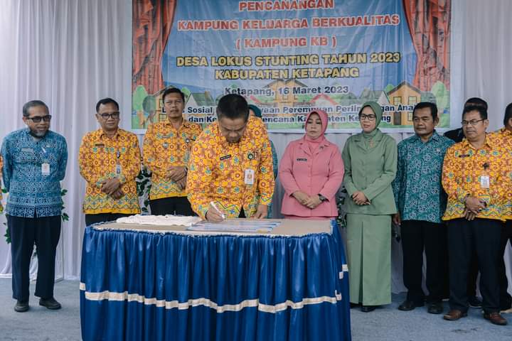 Staf Ahli Bupati Buka Resmi Pencanangan Kampung Keluarga Berkualitas pada Lokus Stunting