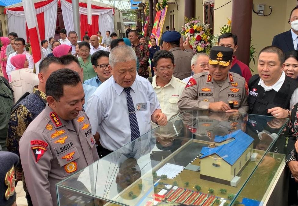 Kapolri Minta Pintu Masuk Perbatasan Diperketat, Tindak Tegas Penyelundupan Pakaian Bekas