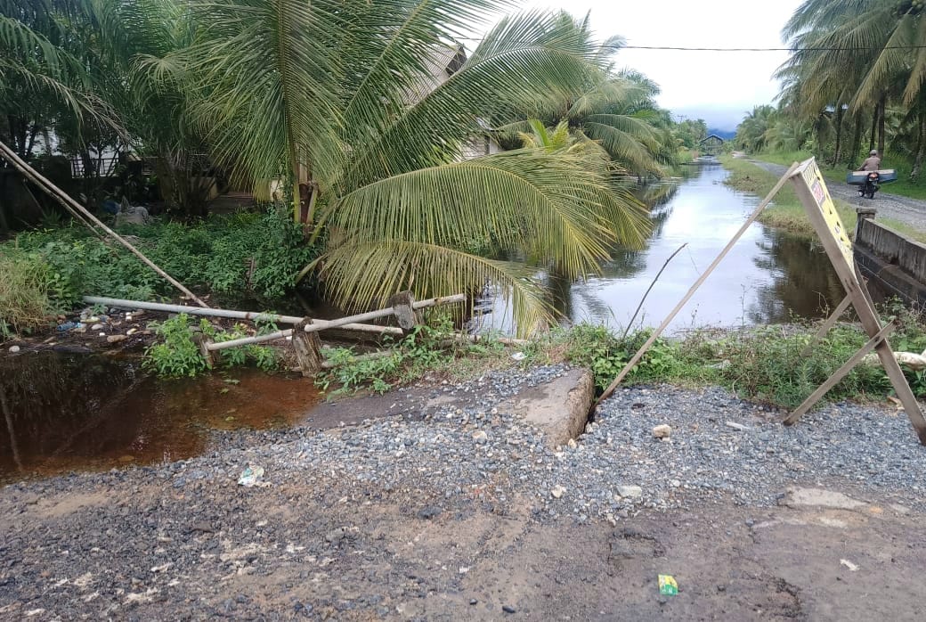 Jembatan Ambruk di Dusun Tanjung Belum Dibangun Hingga Kini, Ini Kata Anggota DPRD Dapil Sukadana