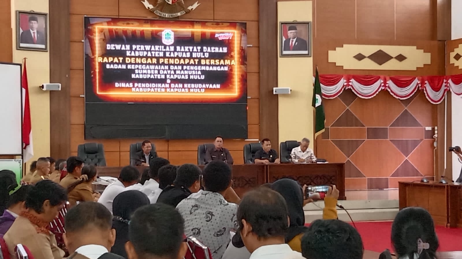 Ada Masalah di Penerimaan PPPK, DPRD Kapuas Hulu Gelar RDP bersama Mitra Kerja dan Guru Kontrak