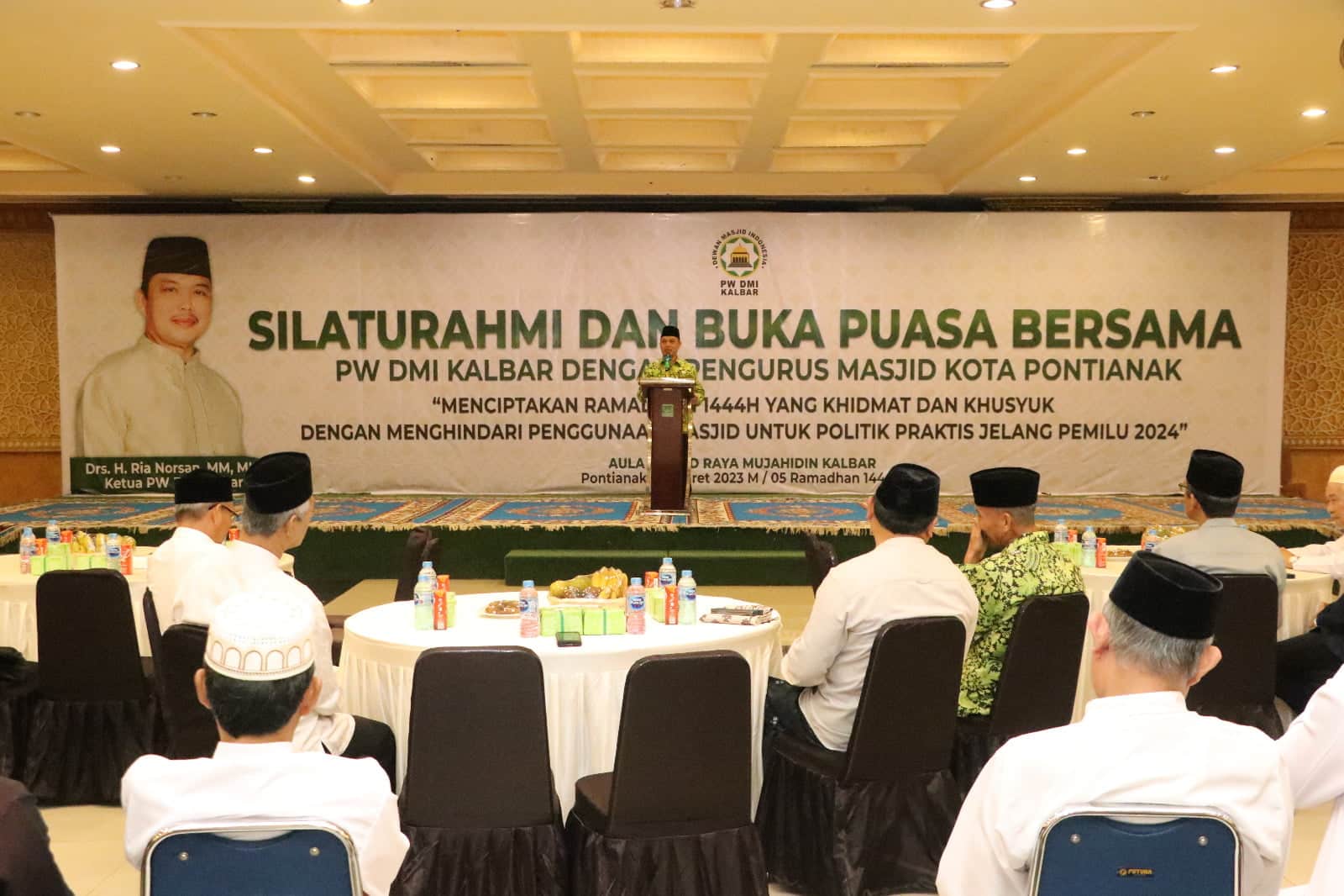 Ketua DMI Kalbar Minta Masjid Tidak Digunakan Sebagai Tempat Politik Praktis
