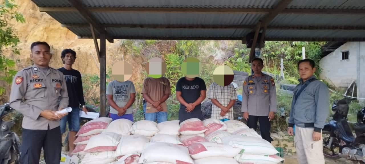 4 Pencuri Pupuk PT PGM KHLE Ditangkap Polsek Silat Hilir