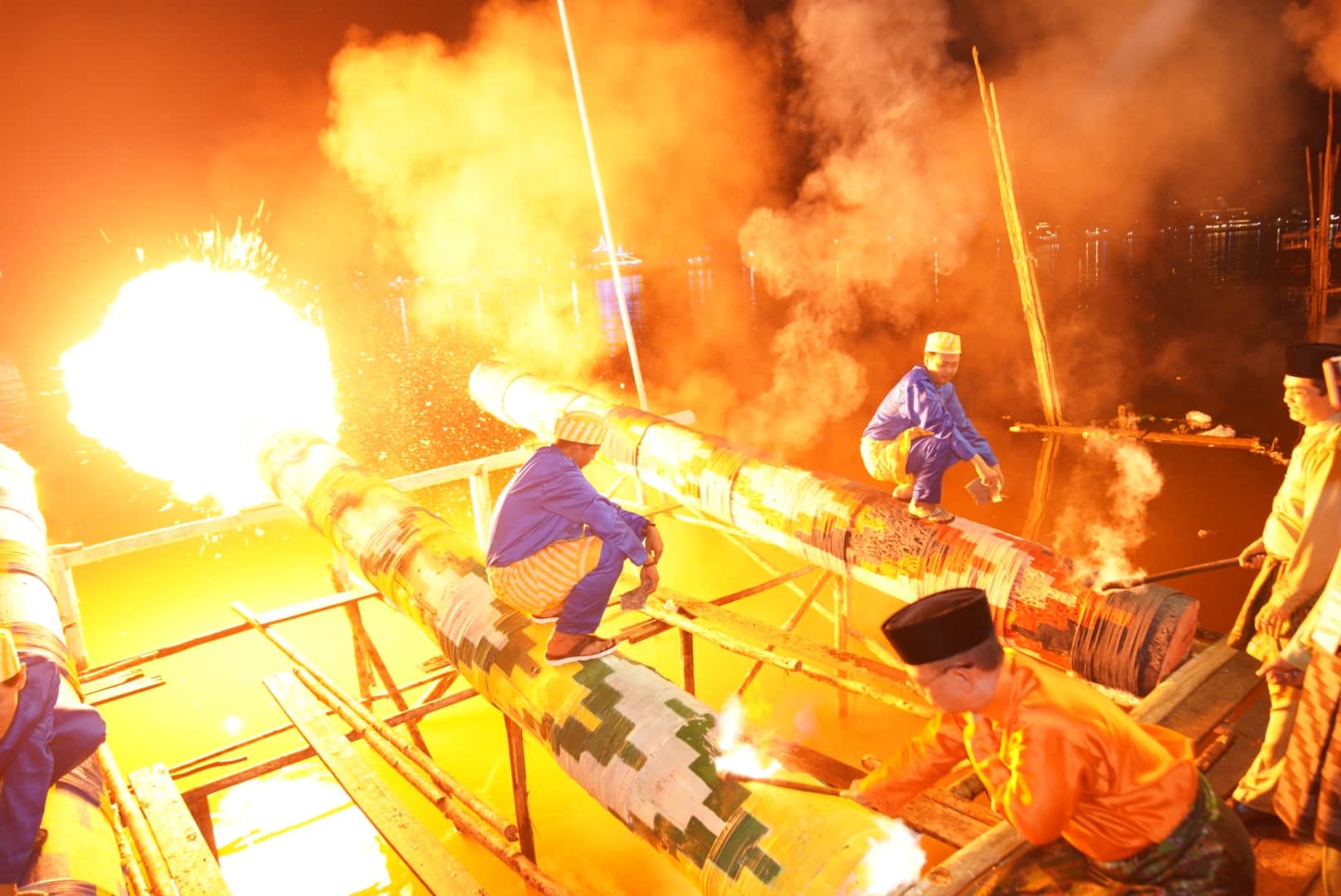 Meriahnya Pembukaan Festival Meriam Karbit, Edi: Jaga Tradisi, Magnet Bagi Wisatawan