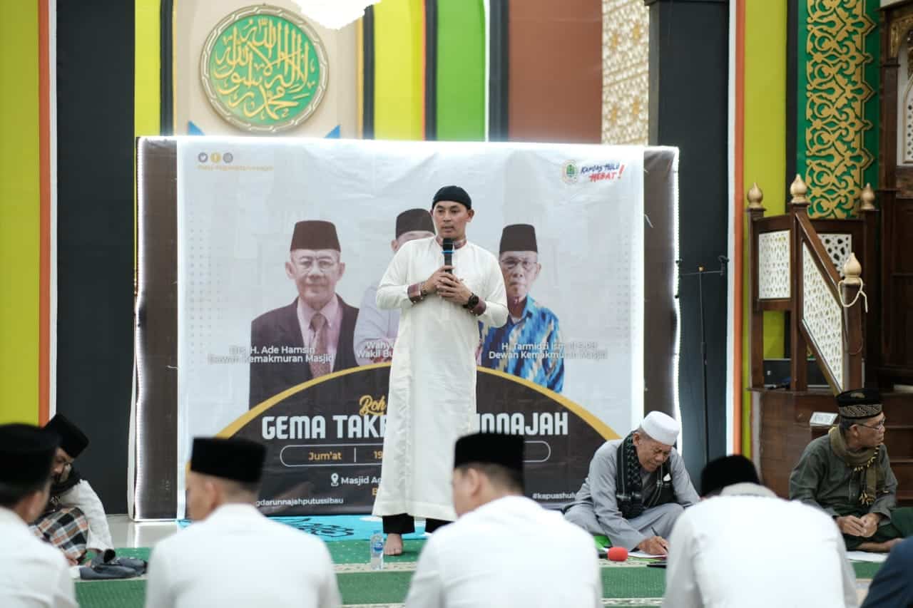Wakil Bupati Kapuas Hulu Buka Acara Gema Takbir Darunnajah